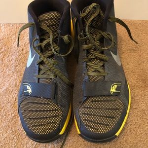 Nike KD shoe, never worn, blue & yellow, size 12
